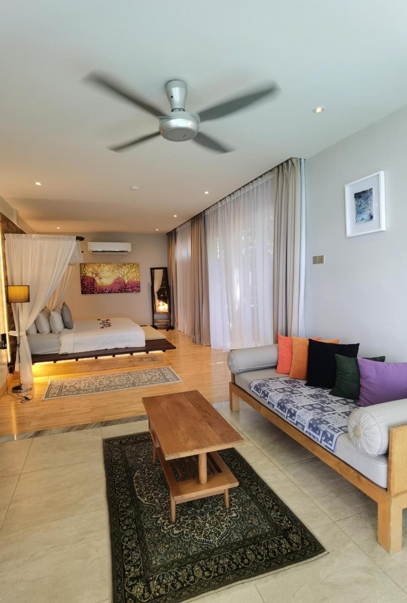 Ambong Pool Villas - Private Pool Pantai Cenang  Exterior foto